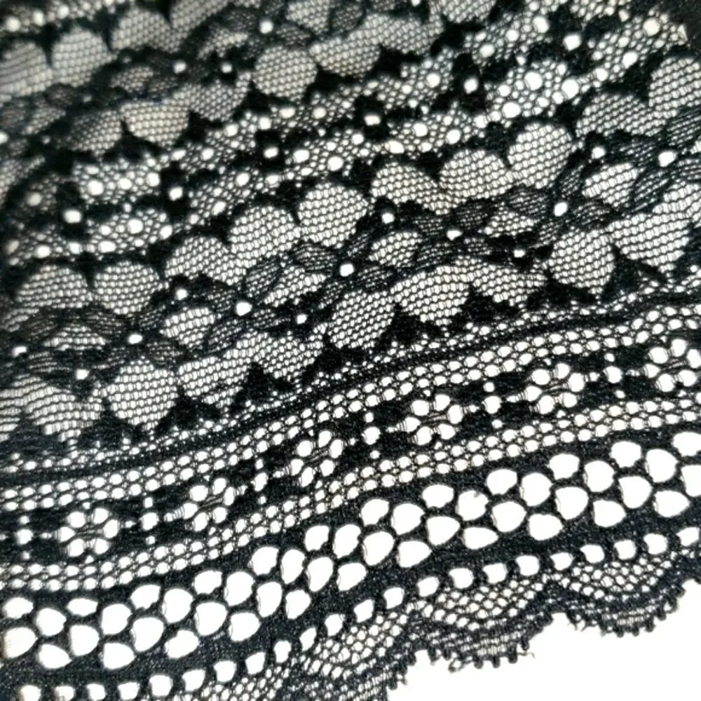 VICTORIA'S SECRET Black‎ Lace Hipster/Hugger S
